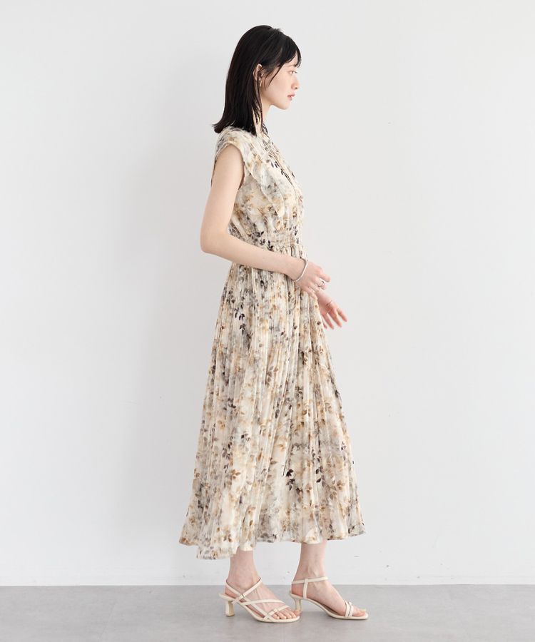 YECCA VECCA「ぼかし柄プリーツワンピース」|ワンピース|