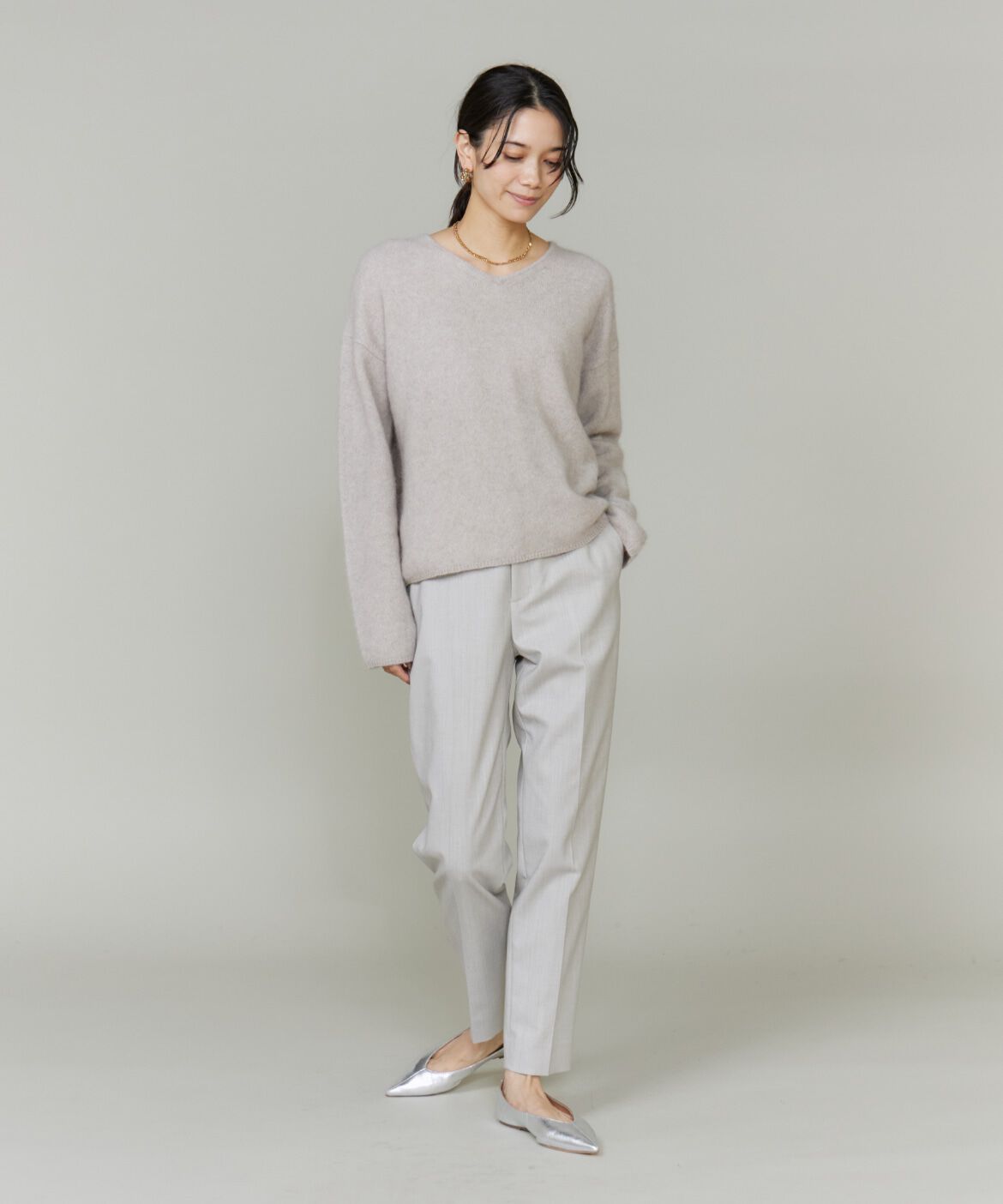 INED「《大きいサイズ》チャイニーズラクーンVネックニット」|ニット・セーター|