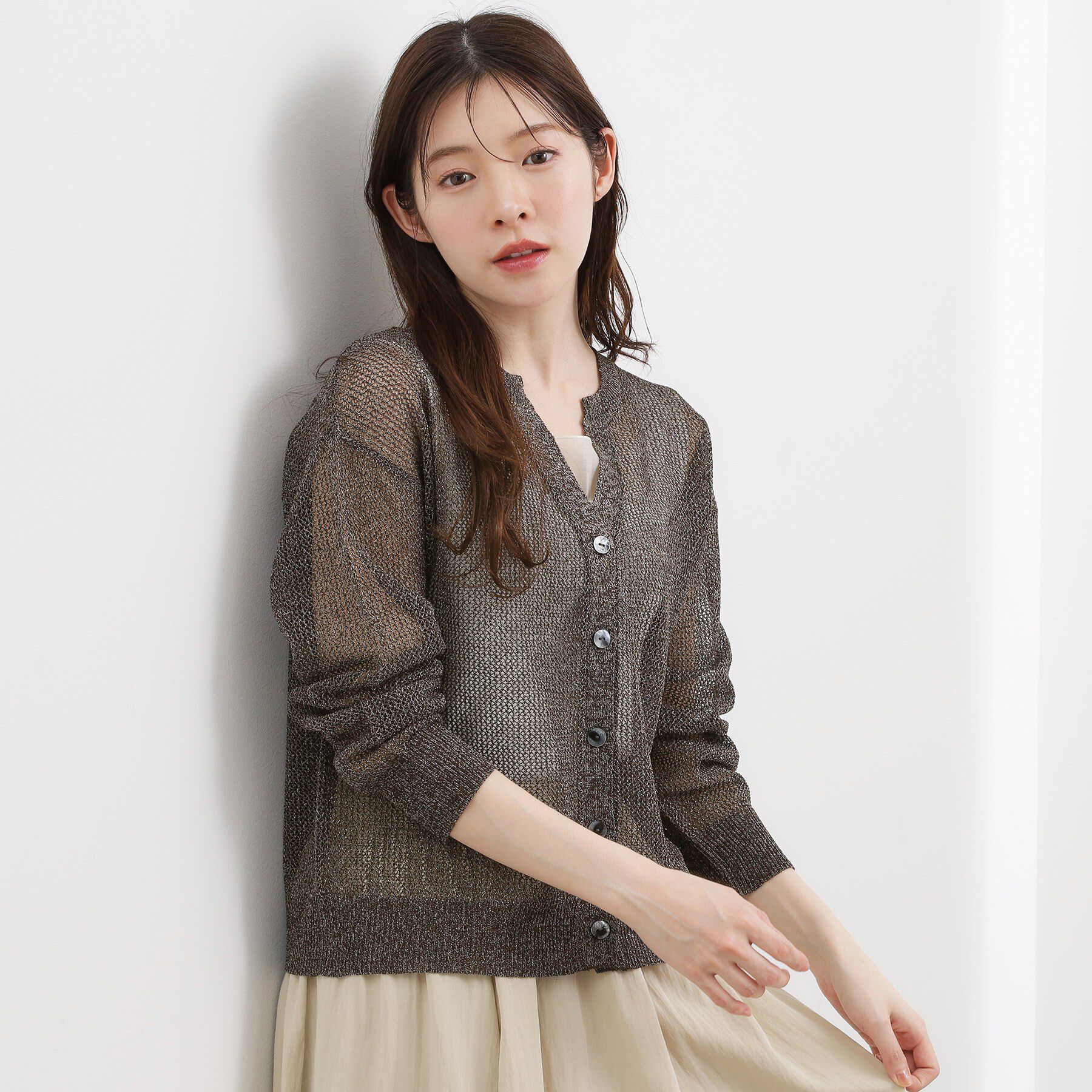 grove「【貴島明日香さん着用】ラメメッシュキーネックカーディガン」|カーディガン|