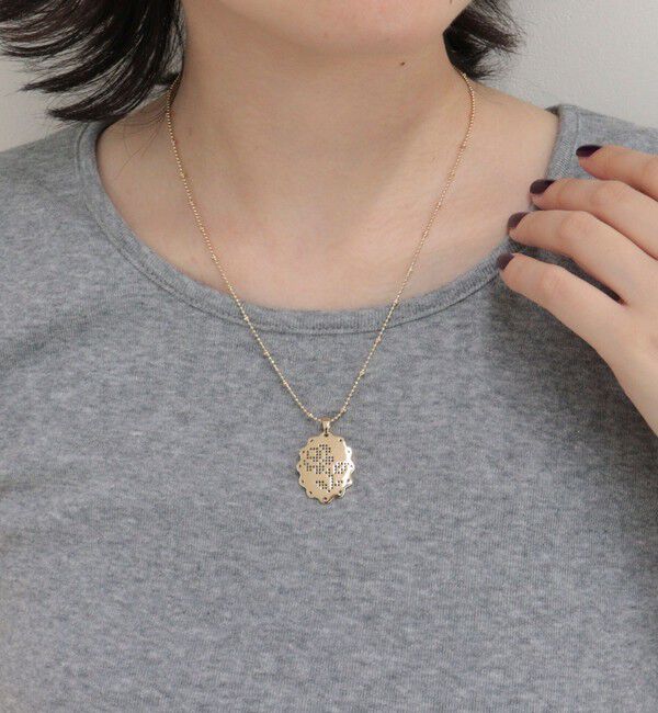 fredy emue「刺繍モチーフトップネックレス」|ネックレス|ゴールド
