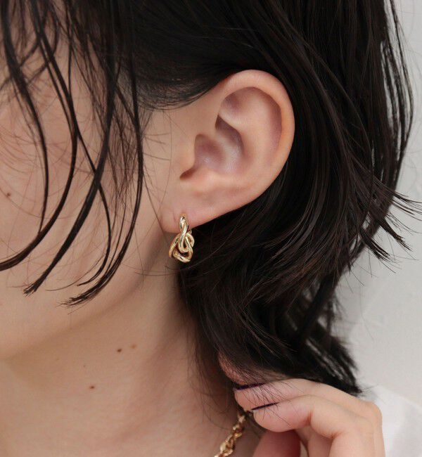 fredy emue「結びラインワンタッチピアス」|ピアス|