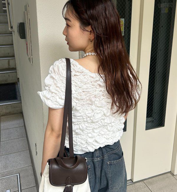  「【新色BRN】《6色展開/伸縮性あり◎》ふわふわシャーリングTシャツ」|Tシャツ・カットソー|