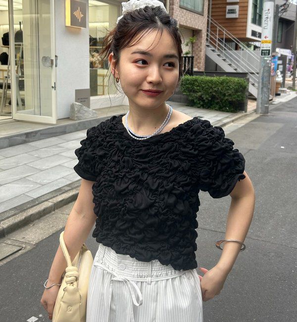  「【新色BRN】《6色展開/伸縮性あり◎》ふわふわシャーリングTシャツ」|Tシャツ・カットソー|