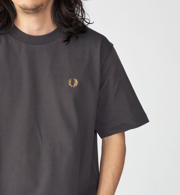 SHIPS「【SHIPS別注】FRED PERRY: SOLOTEX(R) 鹿の子 ワンポイント ロゴ Tシャツ24SS」|Tシャツ・カットソー|