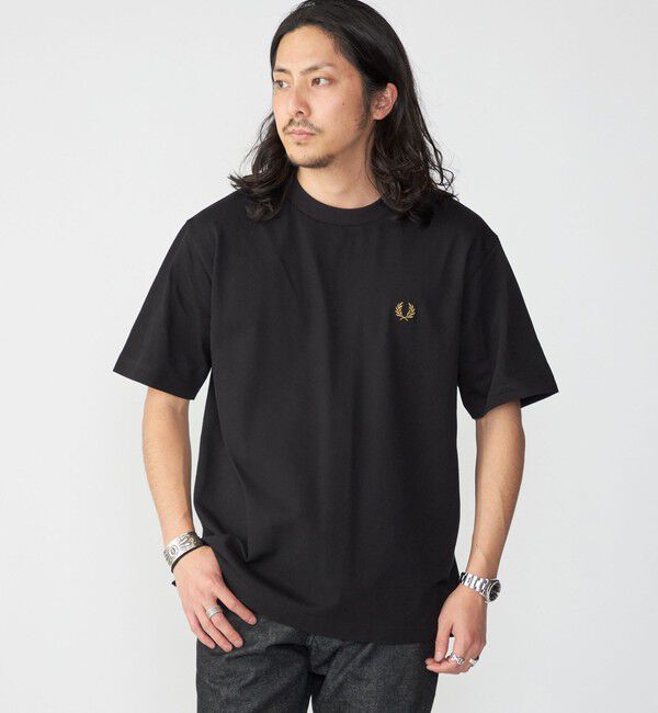 SHIPS「【SHIPS別注】FRED PERRY: SOLOTEX(R) 鹿の子 ワンポイント ロゴ Tシャツ24SS」|Tシャツ・カットソー|