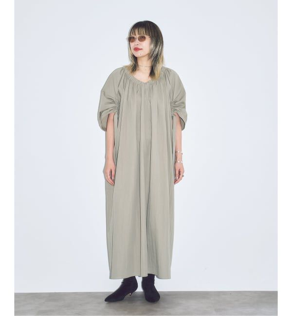  「GATHER SLEEVE DRESS：ワンピース」|ワンピース|