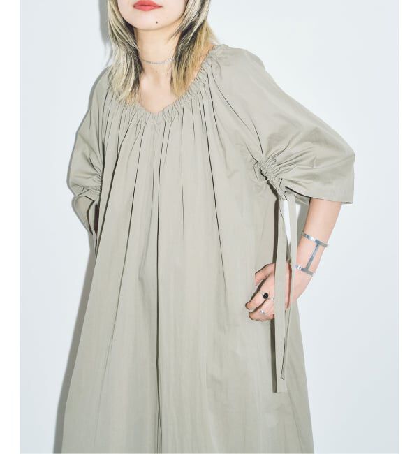  「GATHER SLEEVE DRESS：ワンピース」|ワンピース|