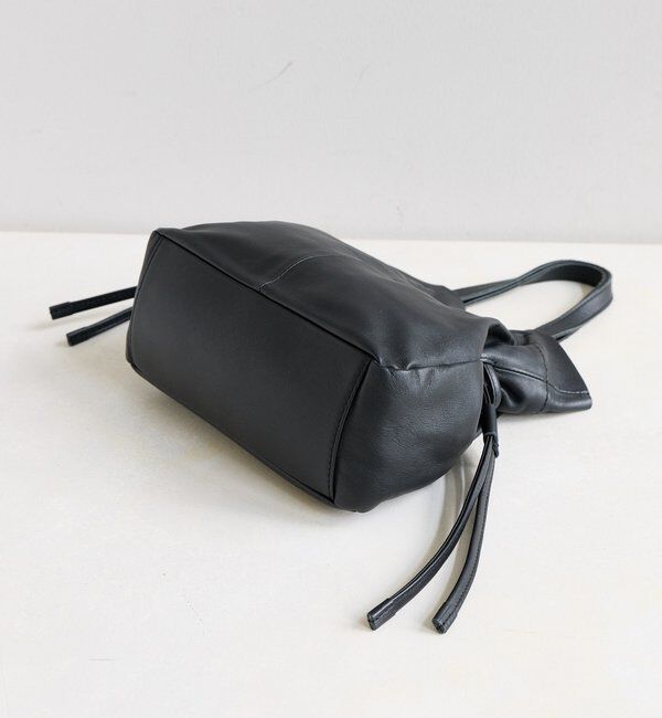  「【再入荷】レザー巾着ショルダーバッグ」|トートバッグ|