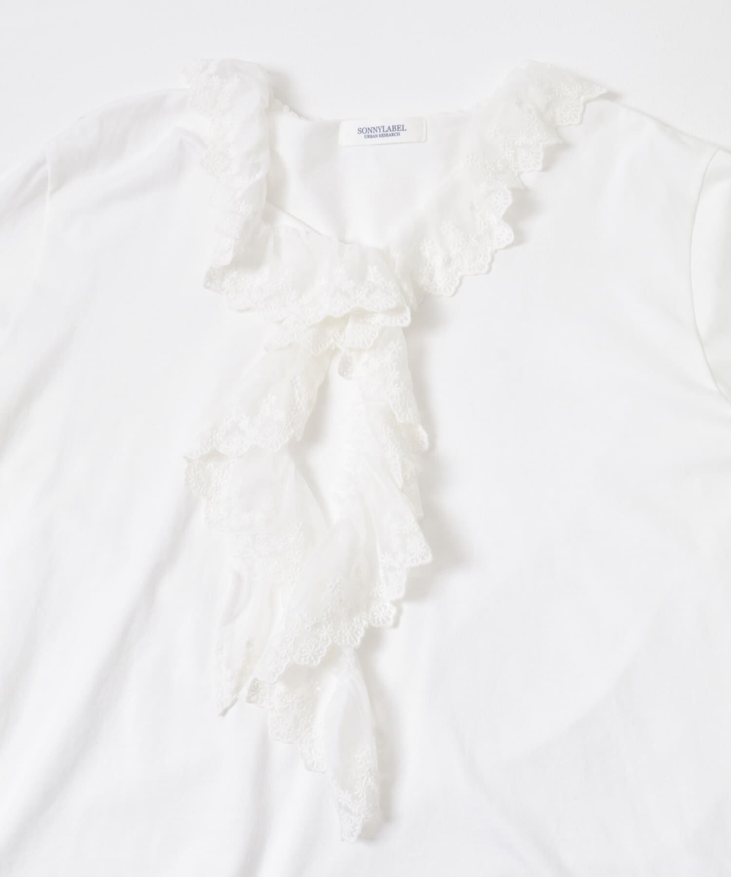 Sonny Label 「Vネックフリルレースカラープルオーバー」|Tシャツ・カットソー|