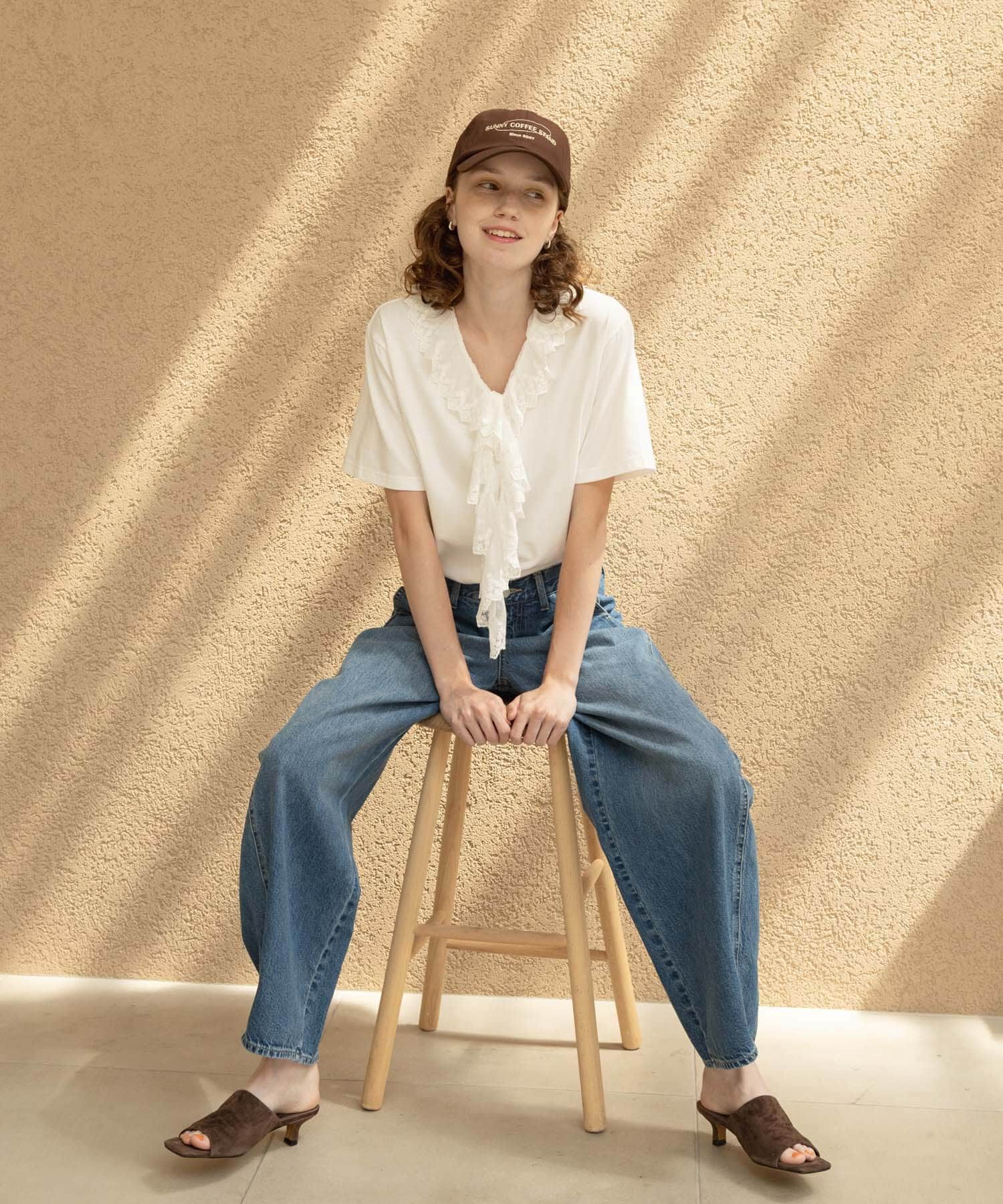 Sonny Label 「Vネックフリルレースカラープルオーバー」|Tシャツ・カットソー|