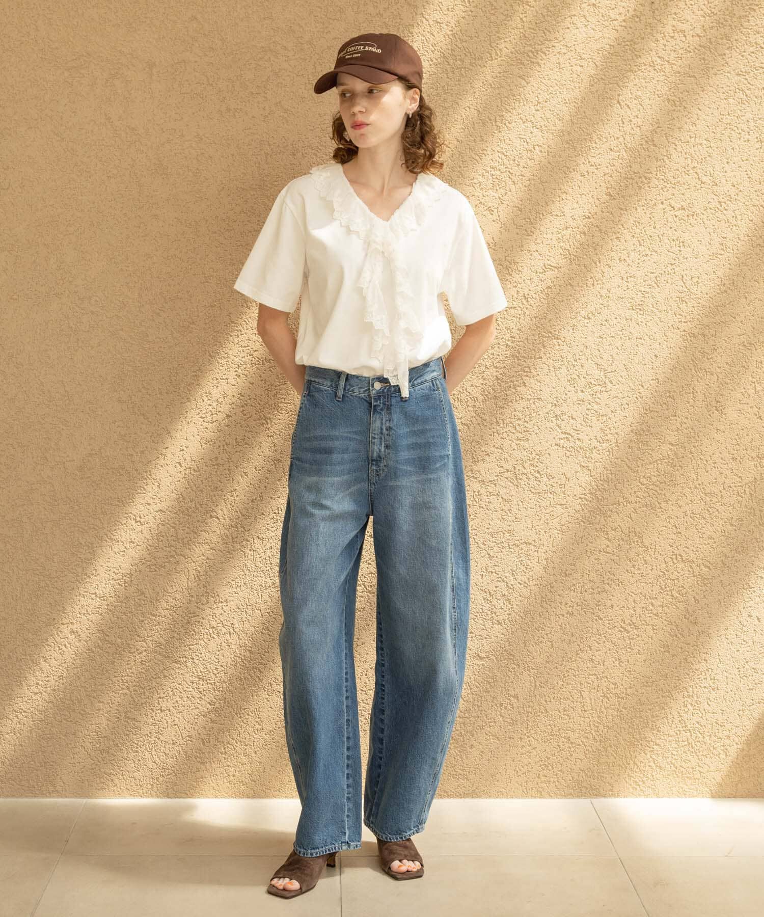 Sonny Label 「Vネックフリルレースカラープルオーバー」|Tシャツ・カットソー|