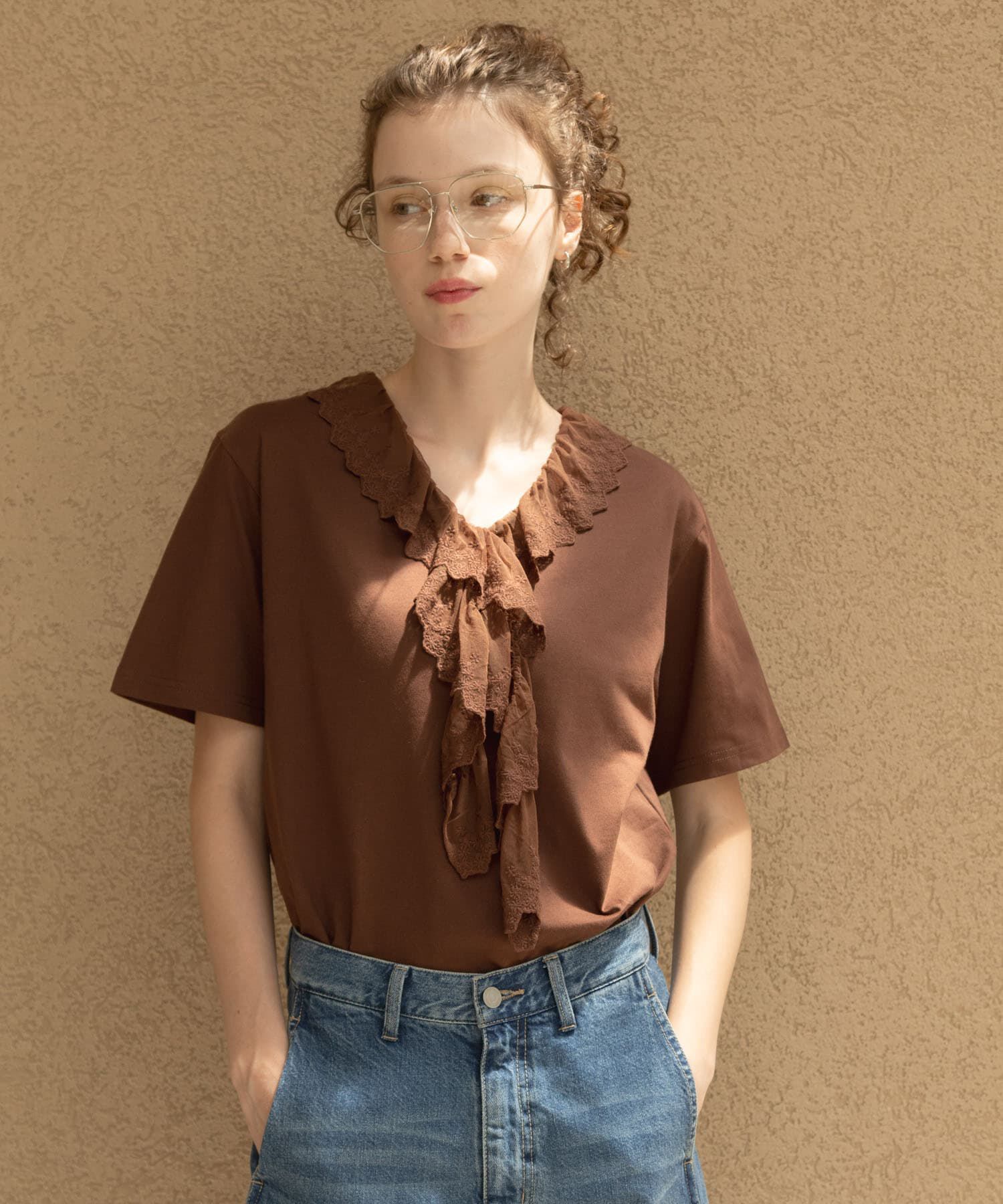 Sonny Label 「Vネックフリルレースカラープルオーバー」|Tシャツ・カットソー|