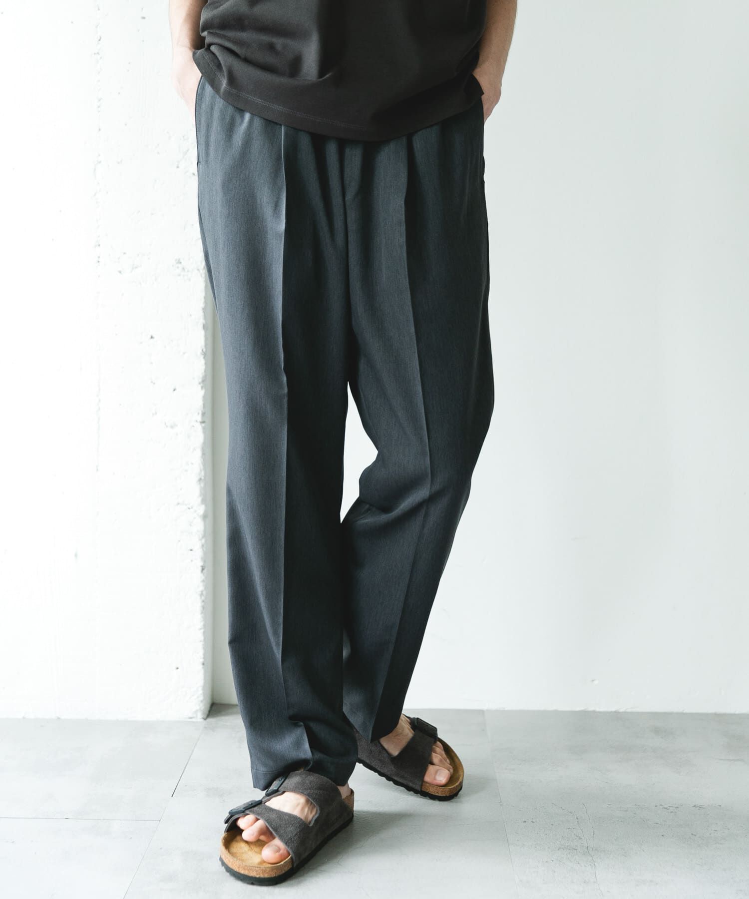 URBAN RESEARCH DOORS「COOLFIBER ツイルシャーリングスラックス」|その他|