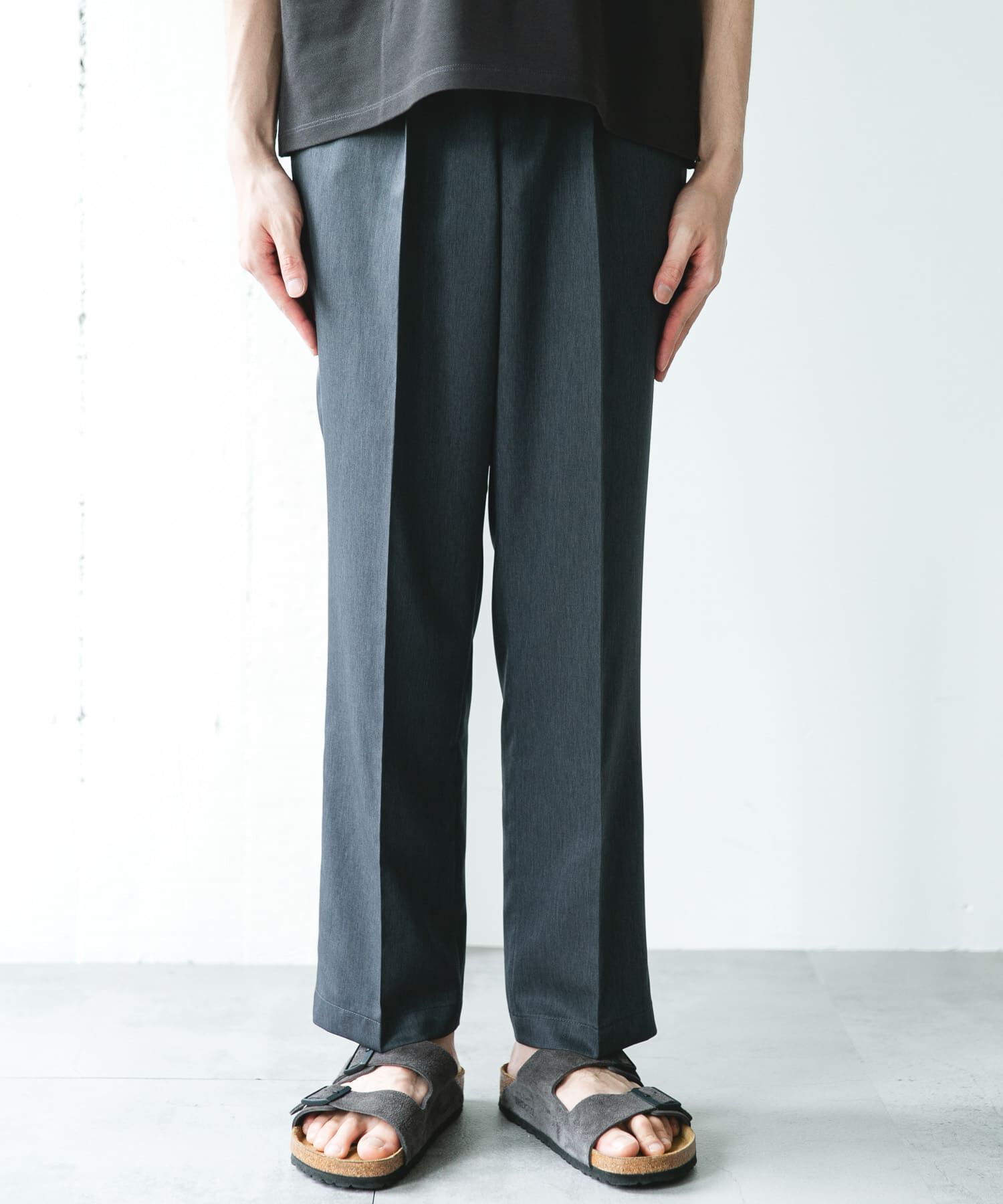 URBAN RESEARCH DOORS「COOLFIBER ツイルシャーリングスラックス」|その他|