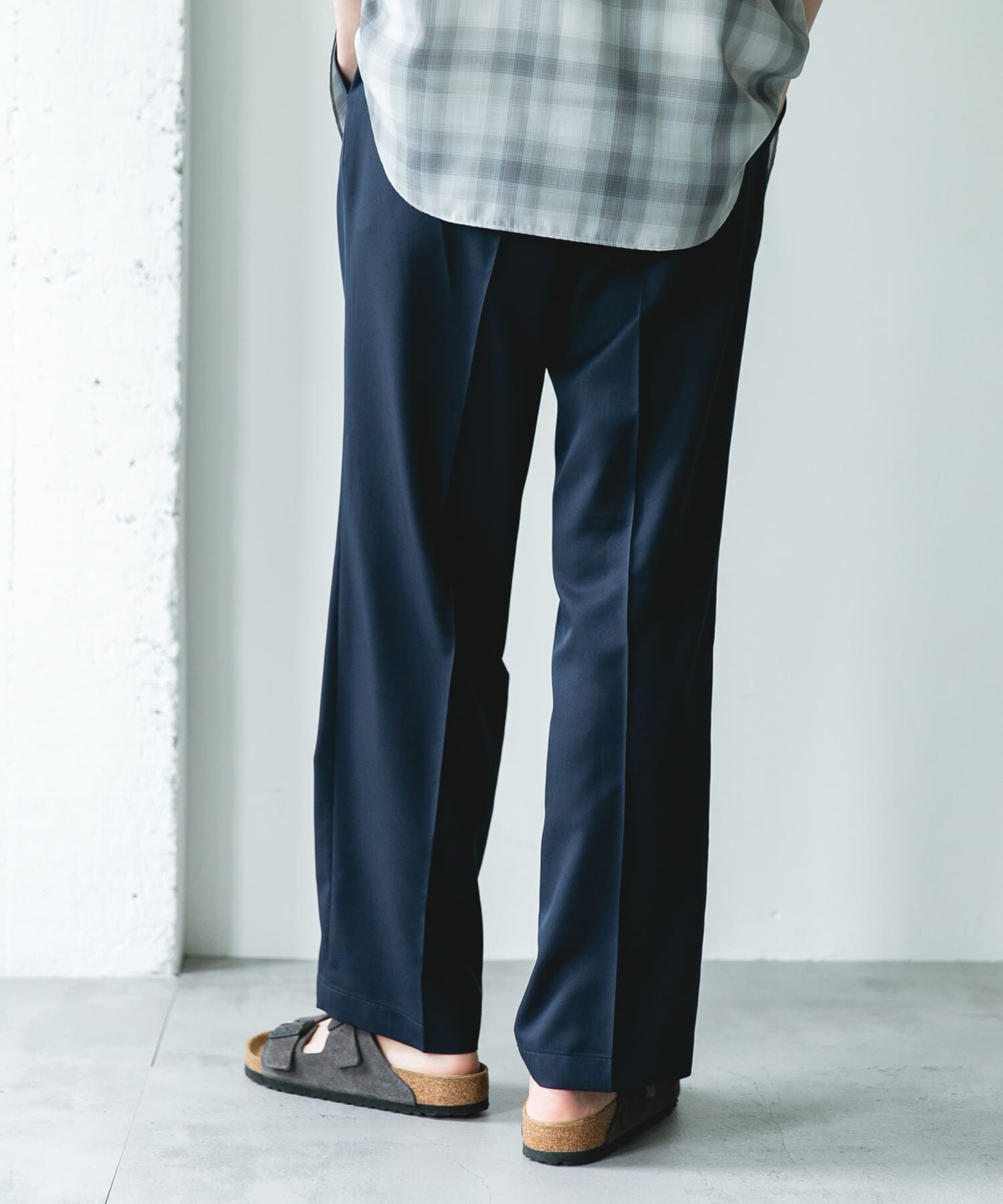 URBAN RESEARCH DOORS「COOLFIBER ツイルシャーリングスラックス」|その他|