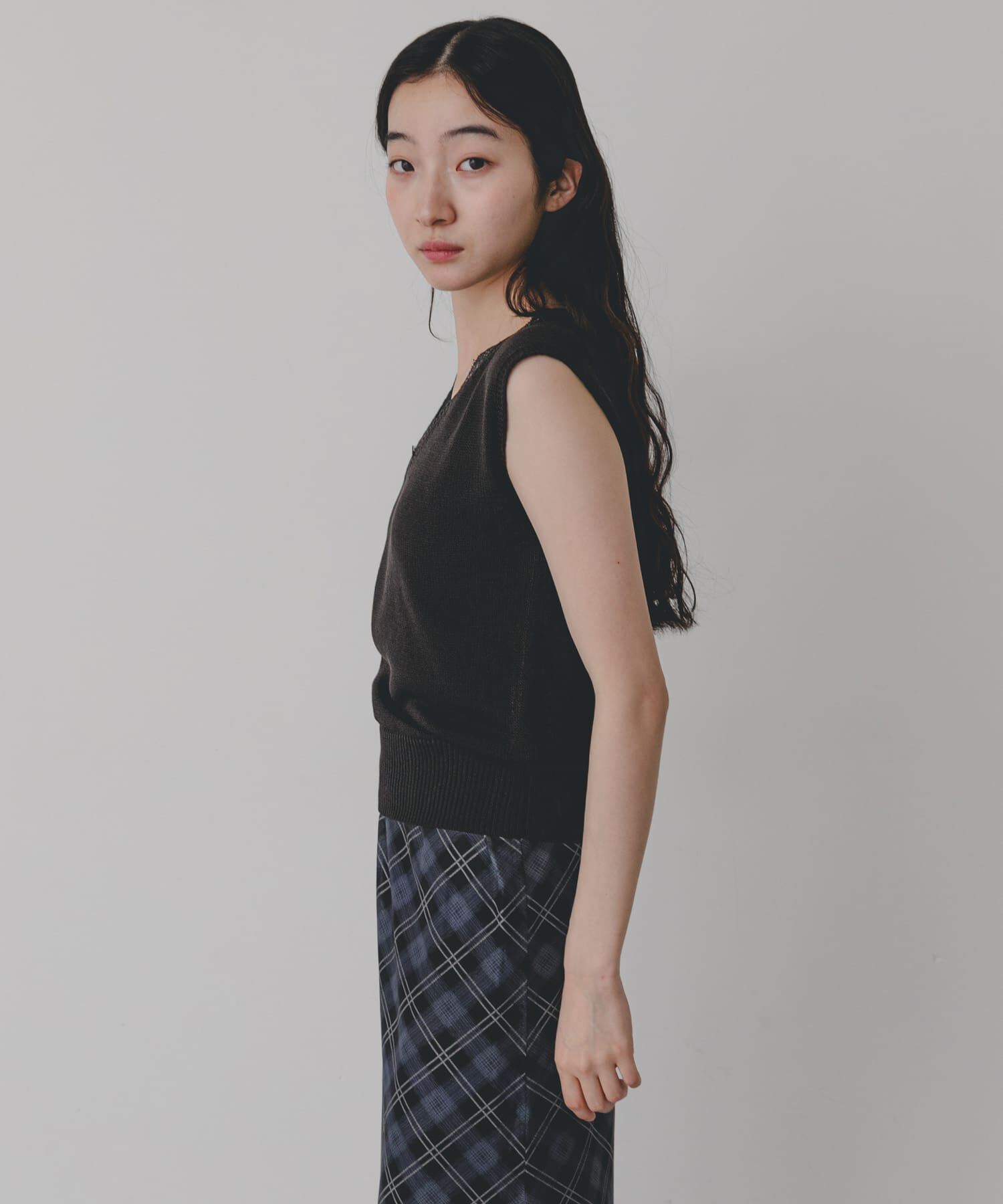 SENSE OF PLACE by URBAN RESEARCH「『洗濯可』レースVネックニットベスト」|ベスト・ジレ|