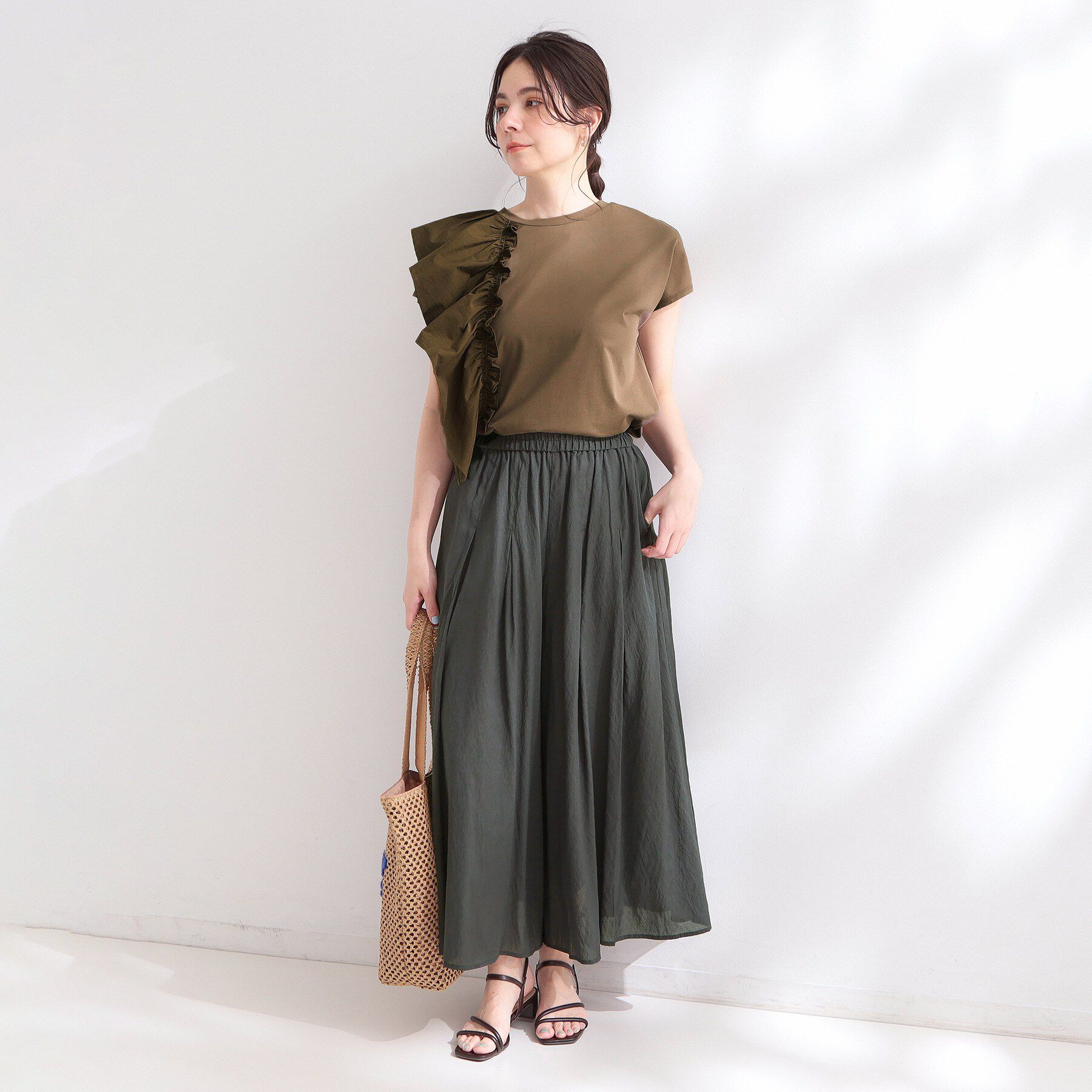 OPAQUE.CLIP「【UVケア／接触冷感】アシメフリルドッキングカットソー《洗濯機OK》」|Tシャツ・カットソー|