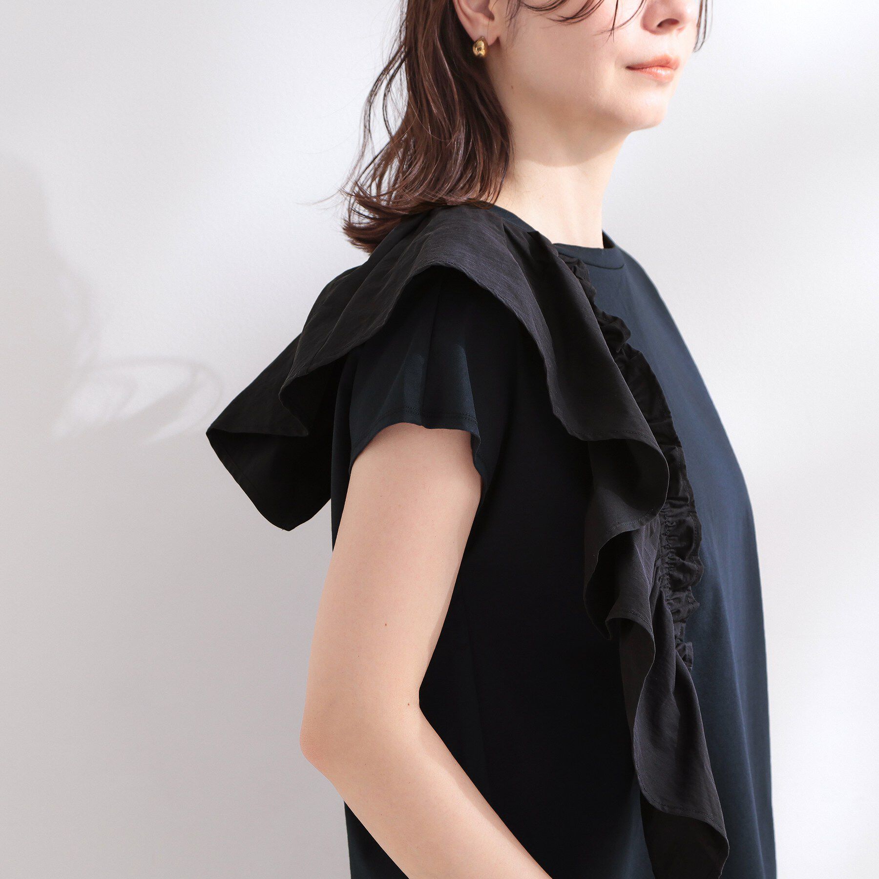 OPAQUE.CLIP「【UVケア／接触冷感】アシメフリルドッキングカットソー《洗濯機OK》」|Tシャツ・カットソー|