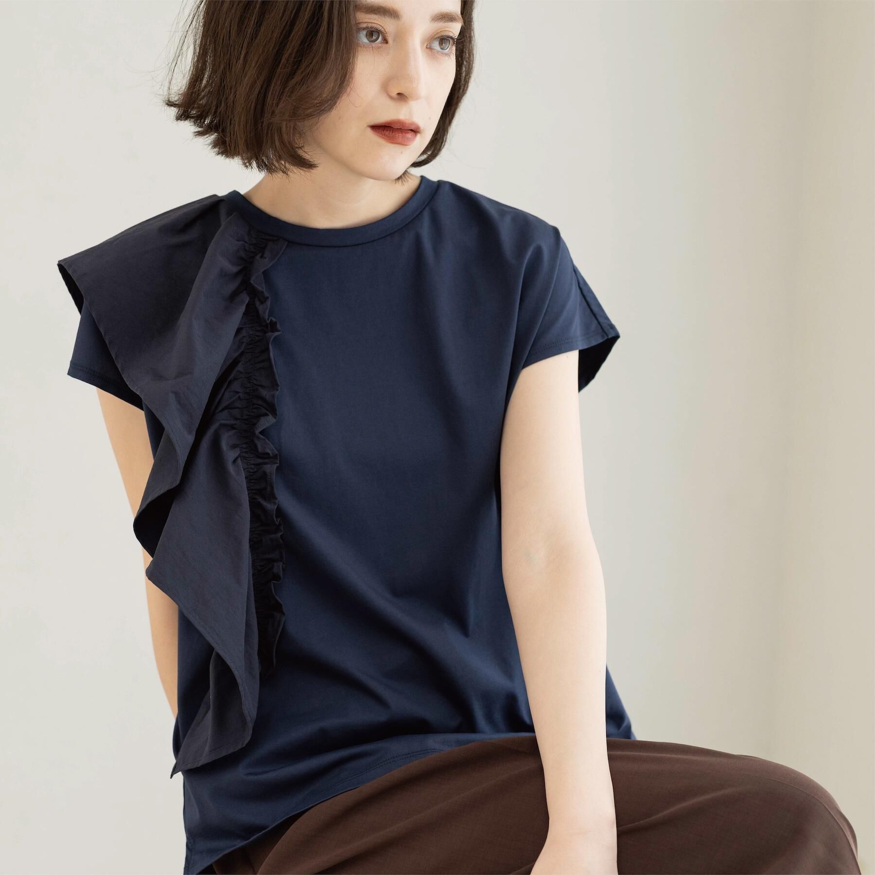 OPAQUE.CLIP「【UVケア／接触冷感】アシメフリルドッキングカットソー《洗濯機OK》」|Tシャツ・カットソー|ネイビー(094)