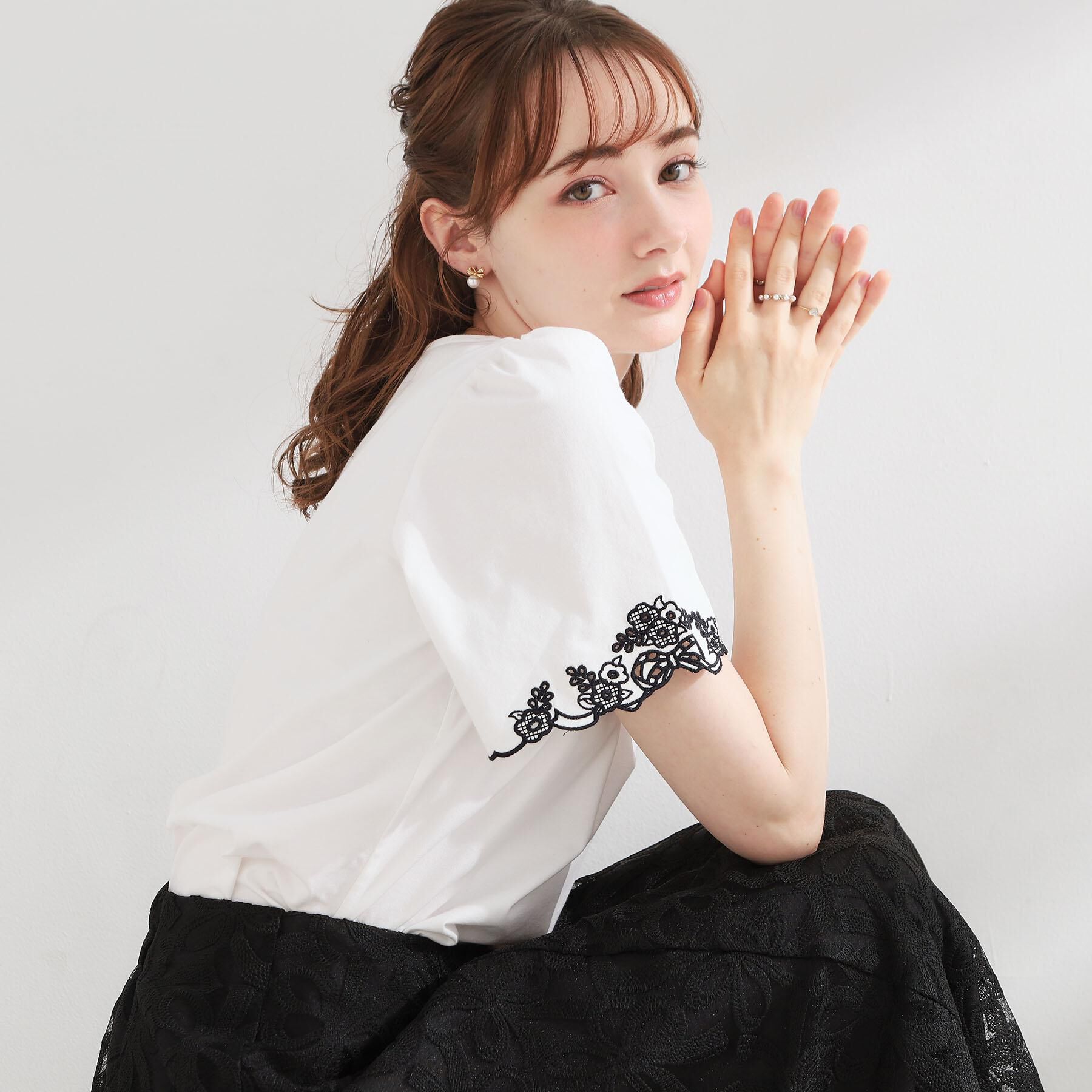 Couture broach「【接触冷感・UVカット・洗える】袖刺繍カットソー」|Tシャツ・カットソー|
