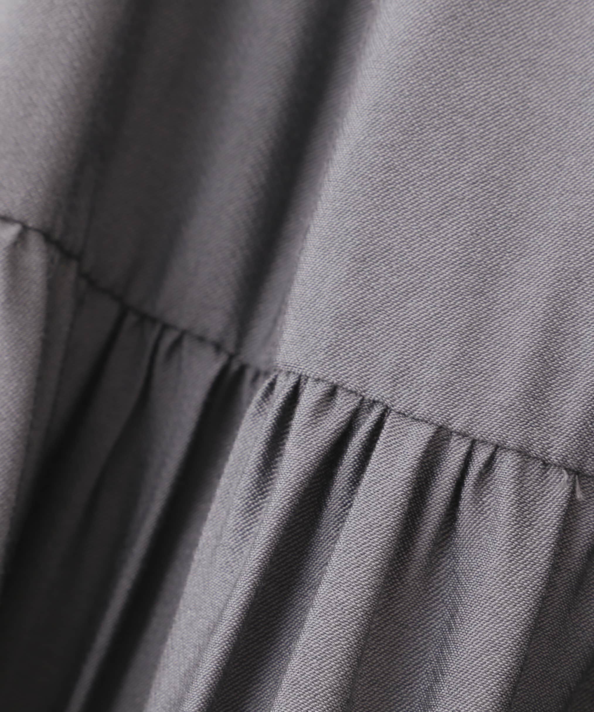 PROPORTION BODY DRESSING「パウダーサテンティアードスカート　24AW」|スカート|