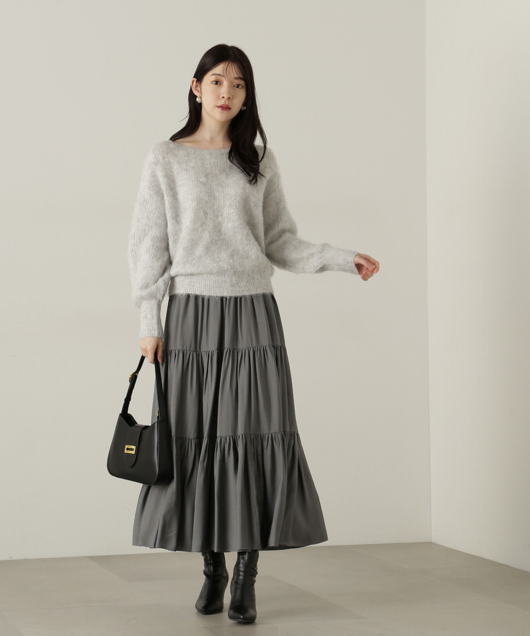 PROPORTION BODY DRESSING「パウダーサテンティアードスカート　24AW」|スカート|