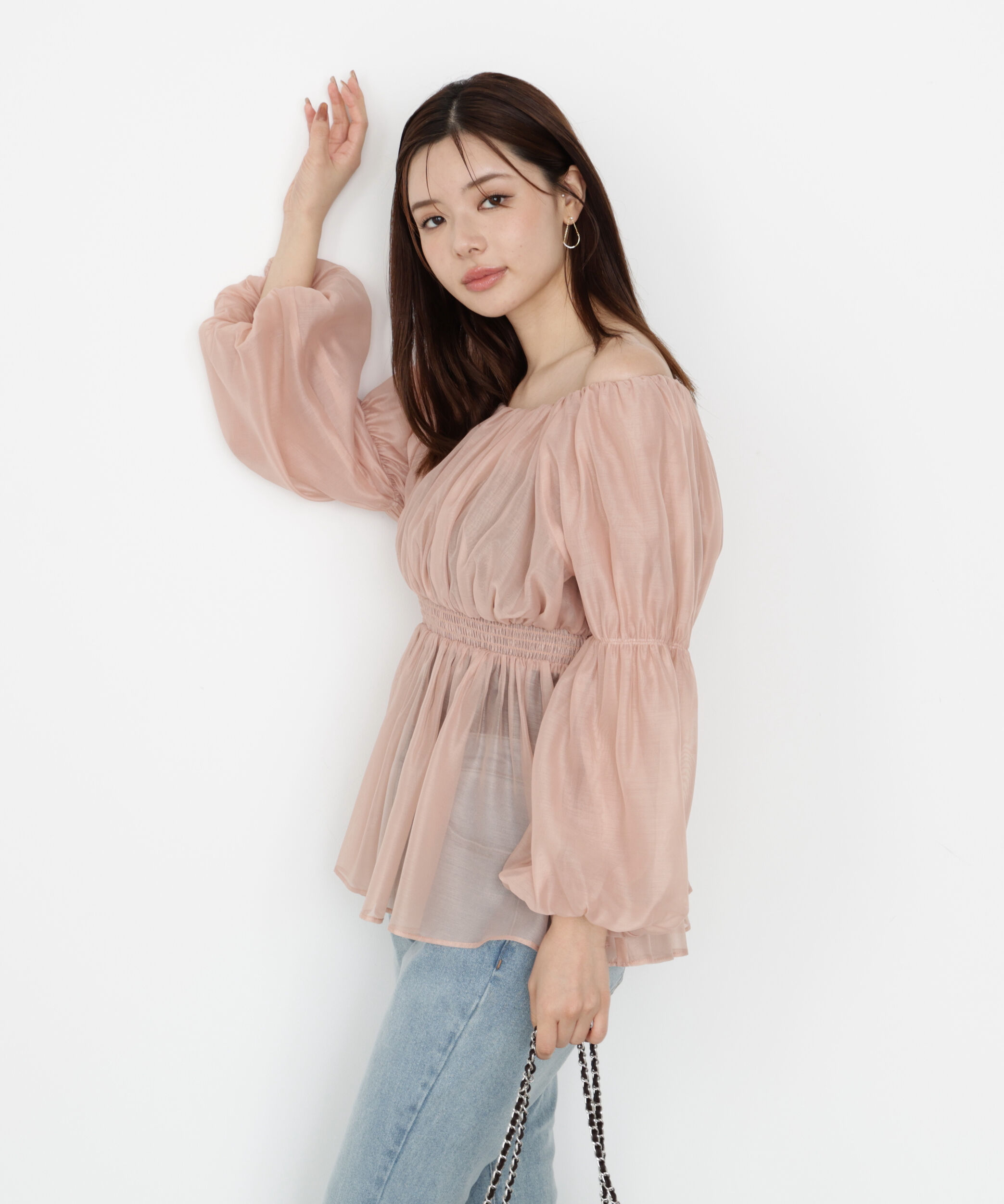 PROPORTION BODY DRESSING「＜ウォッシャブル＞バルーンスリーブオフショルブラウス 25AW」|シャツ・ブラウス|