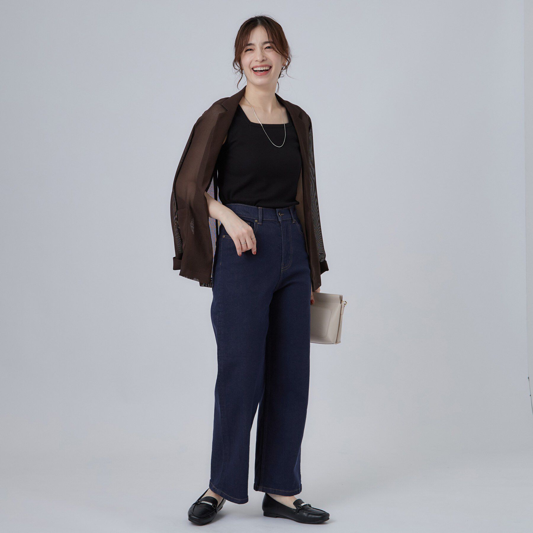 SHOO･LA･RUE「【ストレッチ／色落ちしにくいネイビー】脚がまっすぐきれいに見えるワイドストレートデニムパンツ」|デニム|