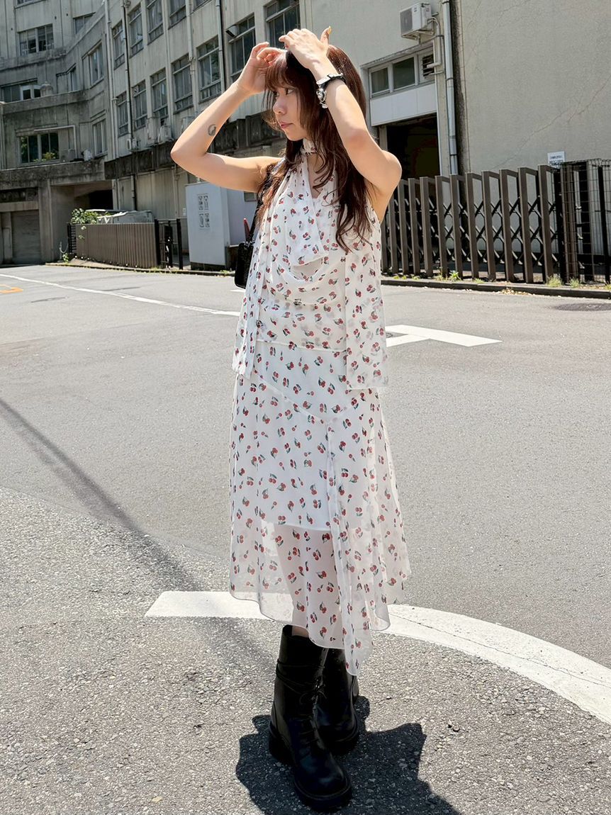 LILY BROWN「フルーツシフォンホルタートップス」|Tシャツ・カットソー|