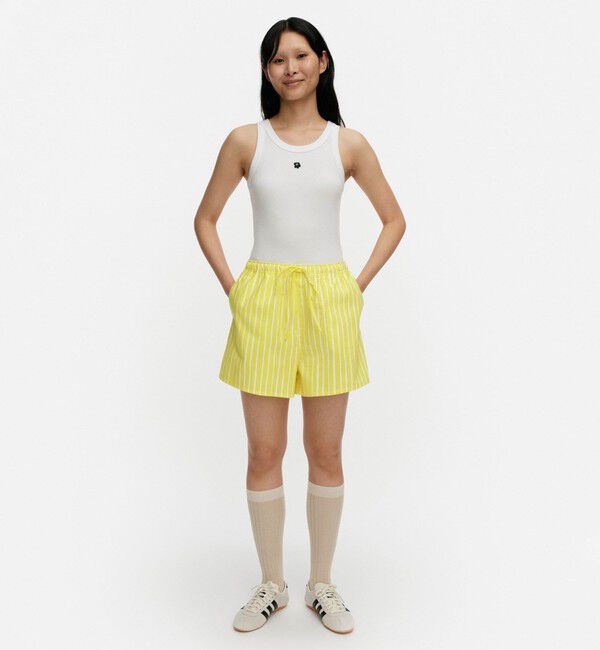 Marimekko「Diagonaali Piccolo ショートパンツ」|チノ|イエロー&times;ホワイト