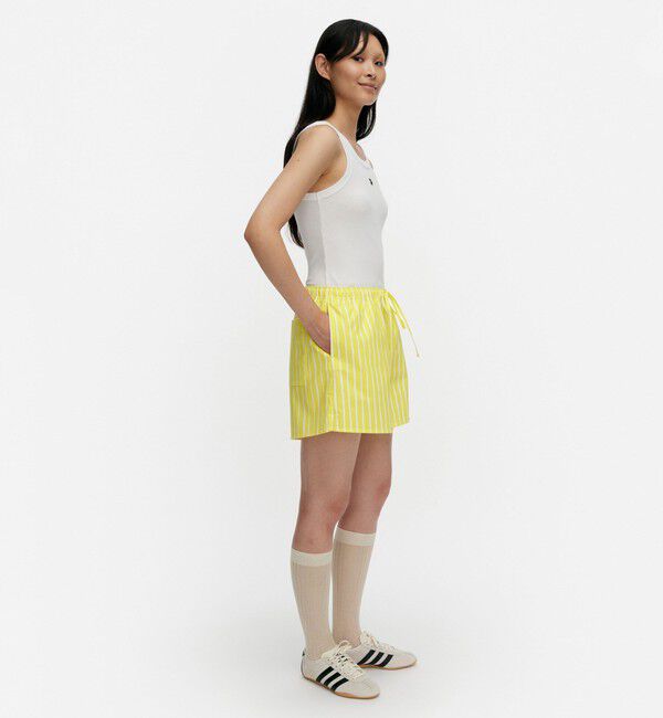 Marimekko「Diagonaali Piccolo ショートパンツ」|チノ|