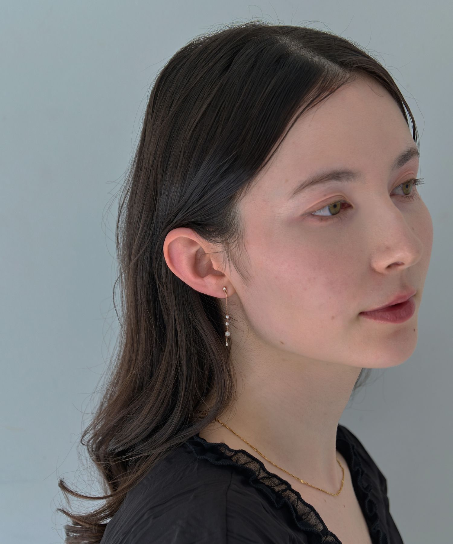 Phoebe「【痛くないシリーズ】ドリッピングパールライトフィットイヤリング　シャンパンゴールド」|イヤリング|