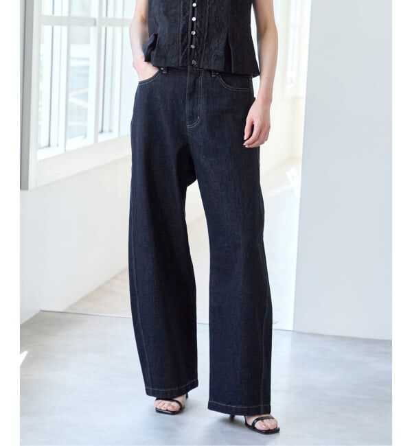 U by SPICK&SPAN「バレルレッグバギーデニム」|デニム|