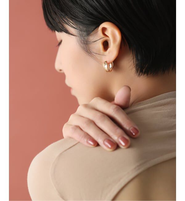 Lilas by Spick&Span「ワイドラインクロスフープピアス K10（両耳）」|ピアス|