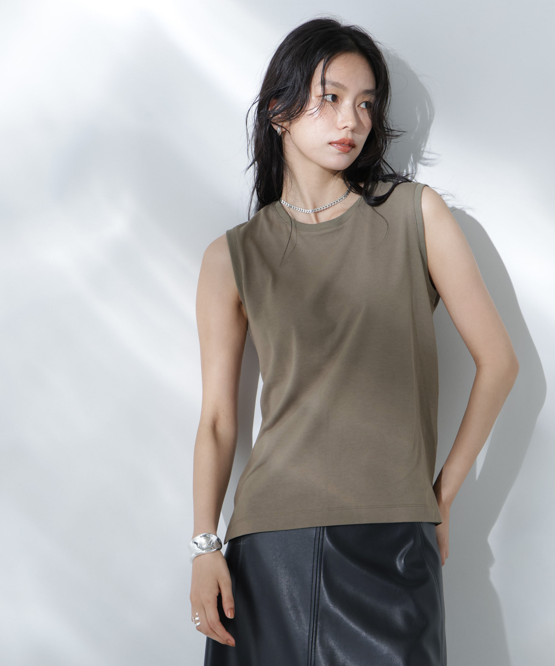 NANO universe「Anti Soaked(R) 汗染み防止ノースリーブTシャツ」|Tシャツ・カットソー|