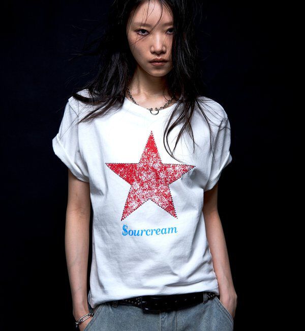  「【Sourcream/UNISEX】ラインストーンスターグラフィックTEE」|Tシャツ・カットソー|