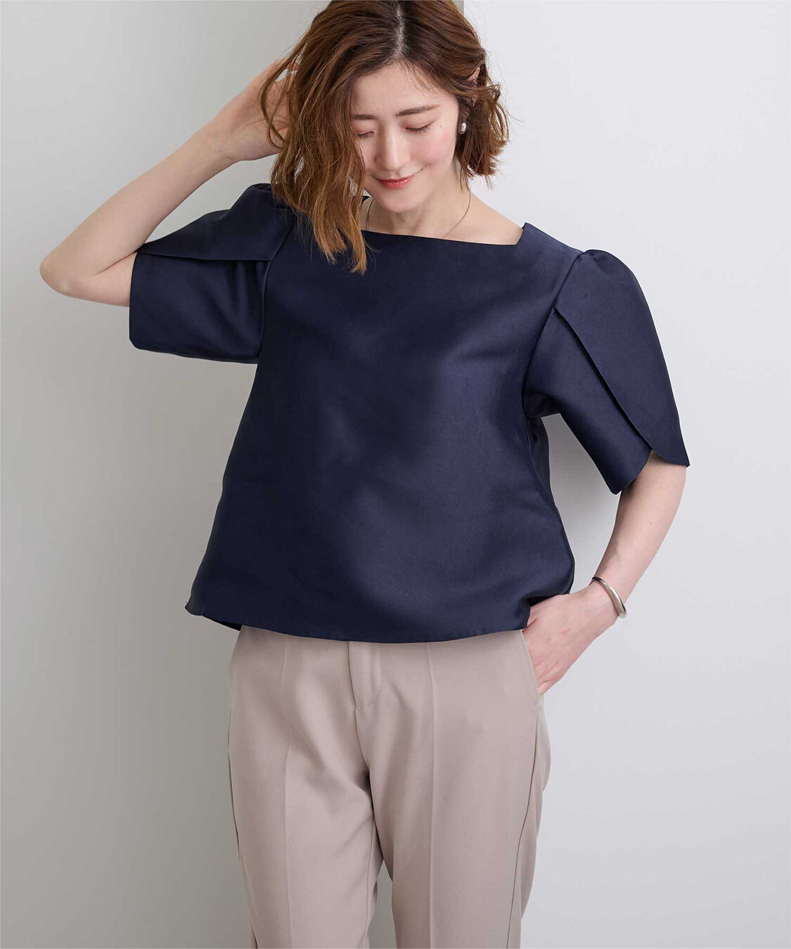 ur's「スクエアネックチューリップスリーブトップス」|Tシャツ・カットソー|