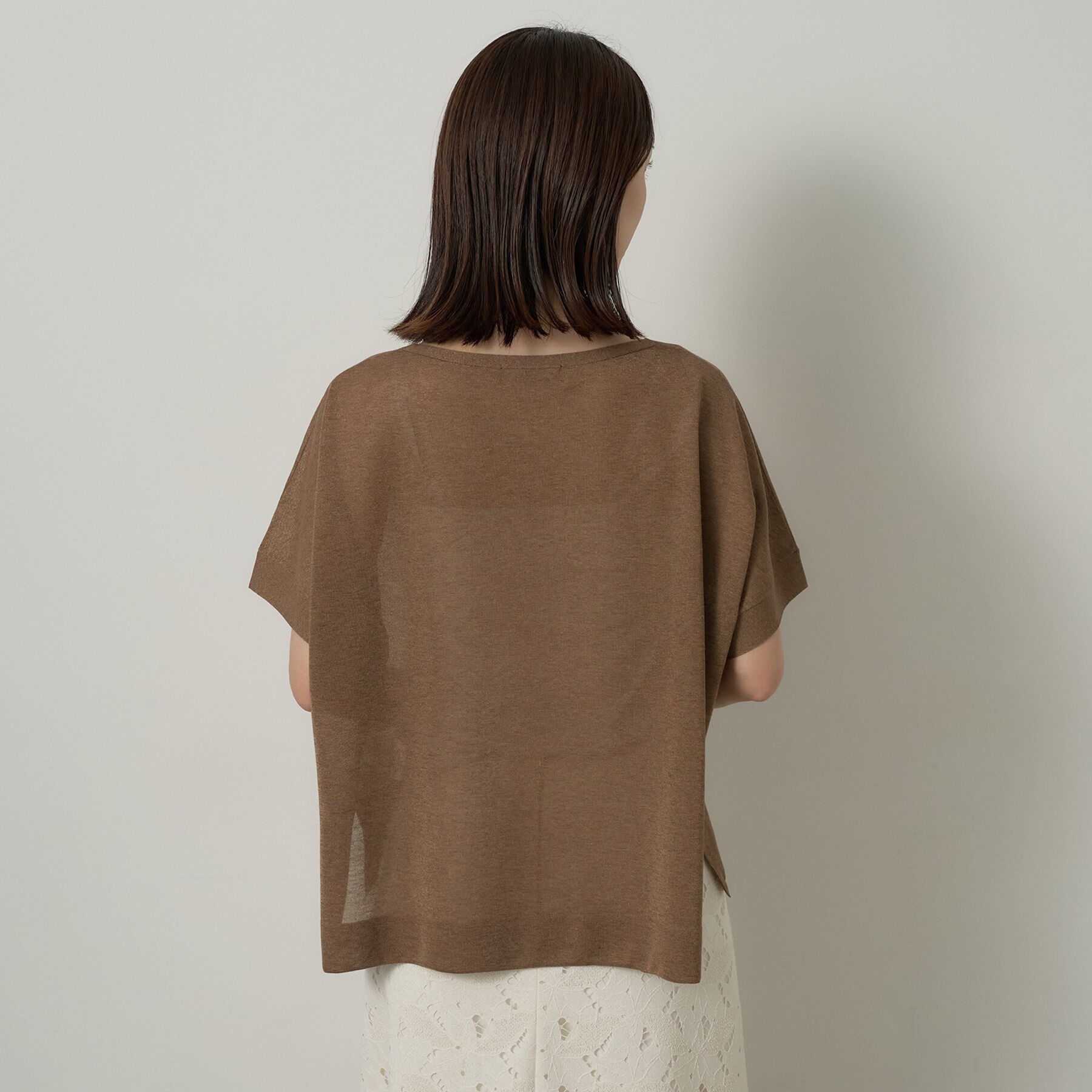 UNTITLED「【アンサンブル可/品のある透け感】Tシャツ風ニットトップス」|ニット・セーター|