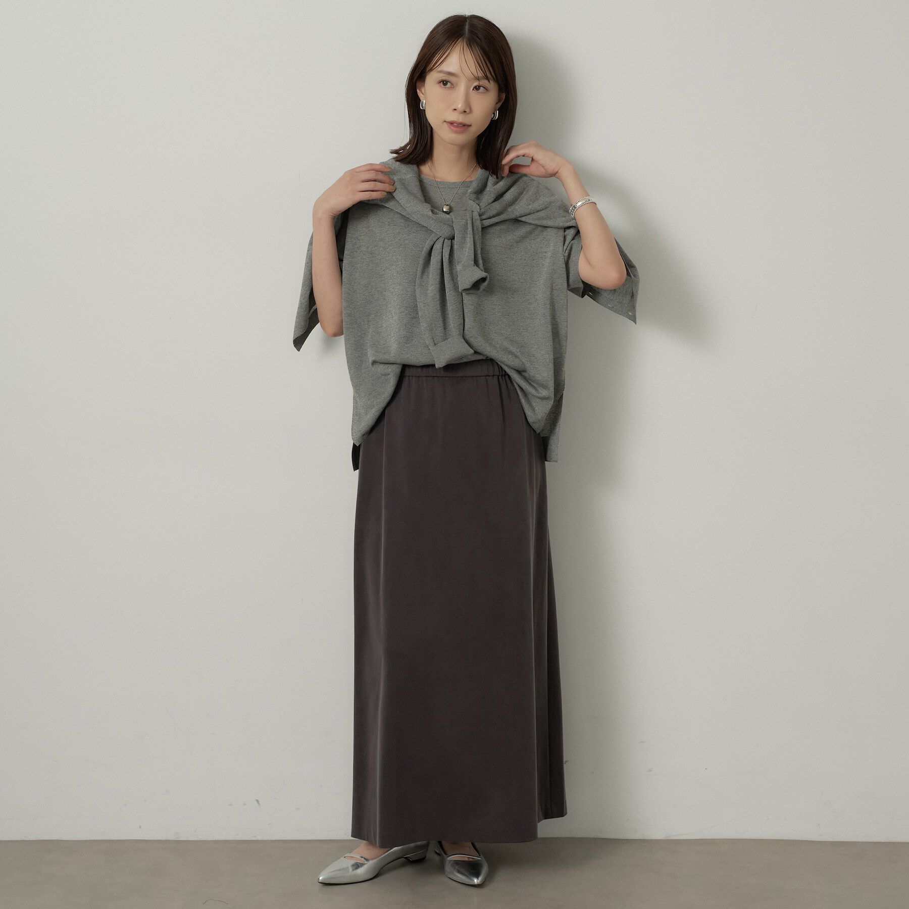 UNTITLED「【アンサンブル可/品のある透け感】Tシャツ風ニットトップス」|ニット・セーター|