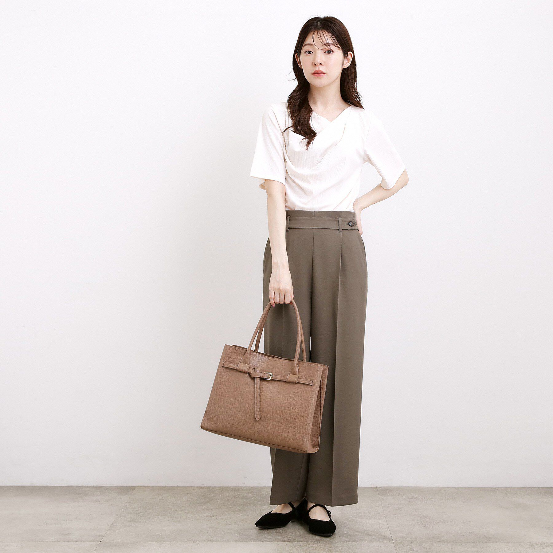 grove「【人間工学】ベルト中仕切りA4トート」|トートバッグ|