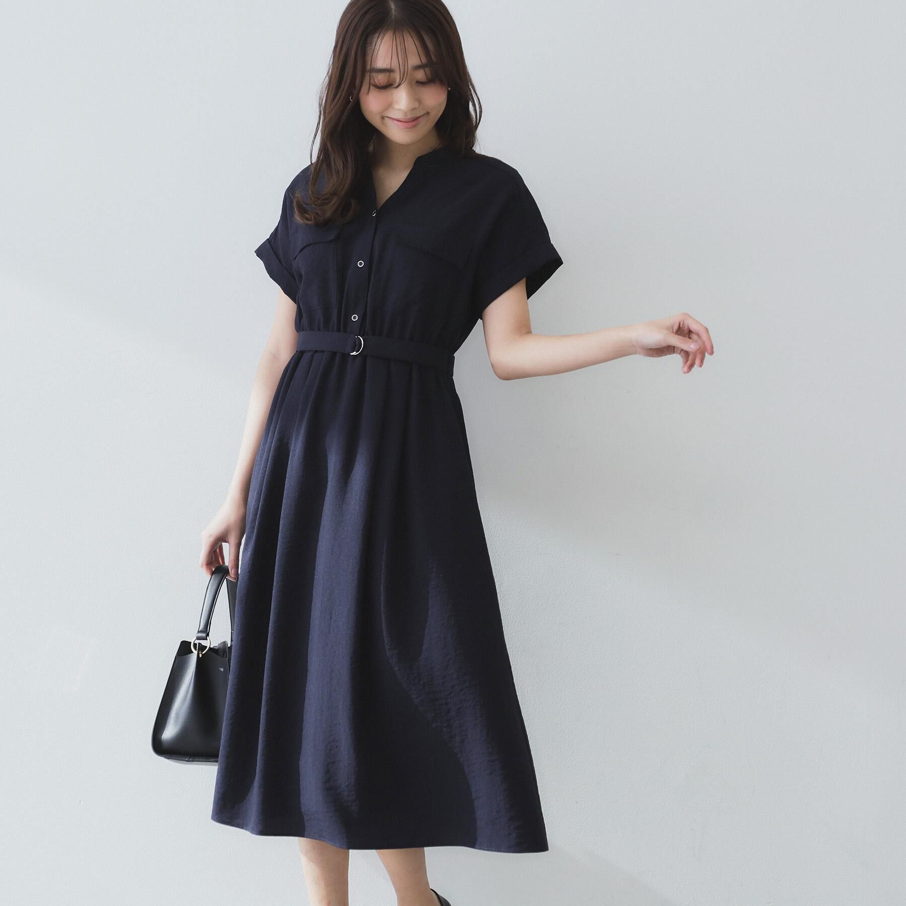 index「《7色展開／XS-LLサイズ》ダブルポケットスキッパーシャツワンピース【吸水速乾／防シワ／イージーア」|ワンピース|