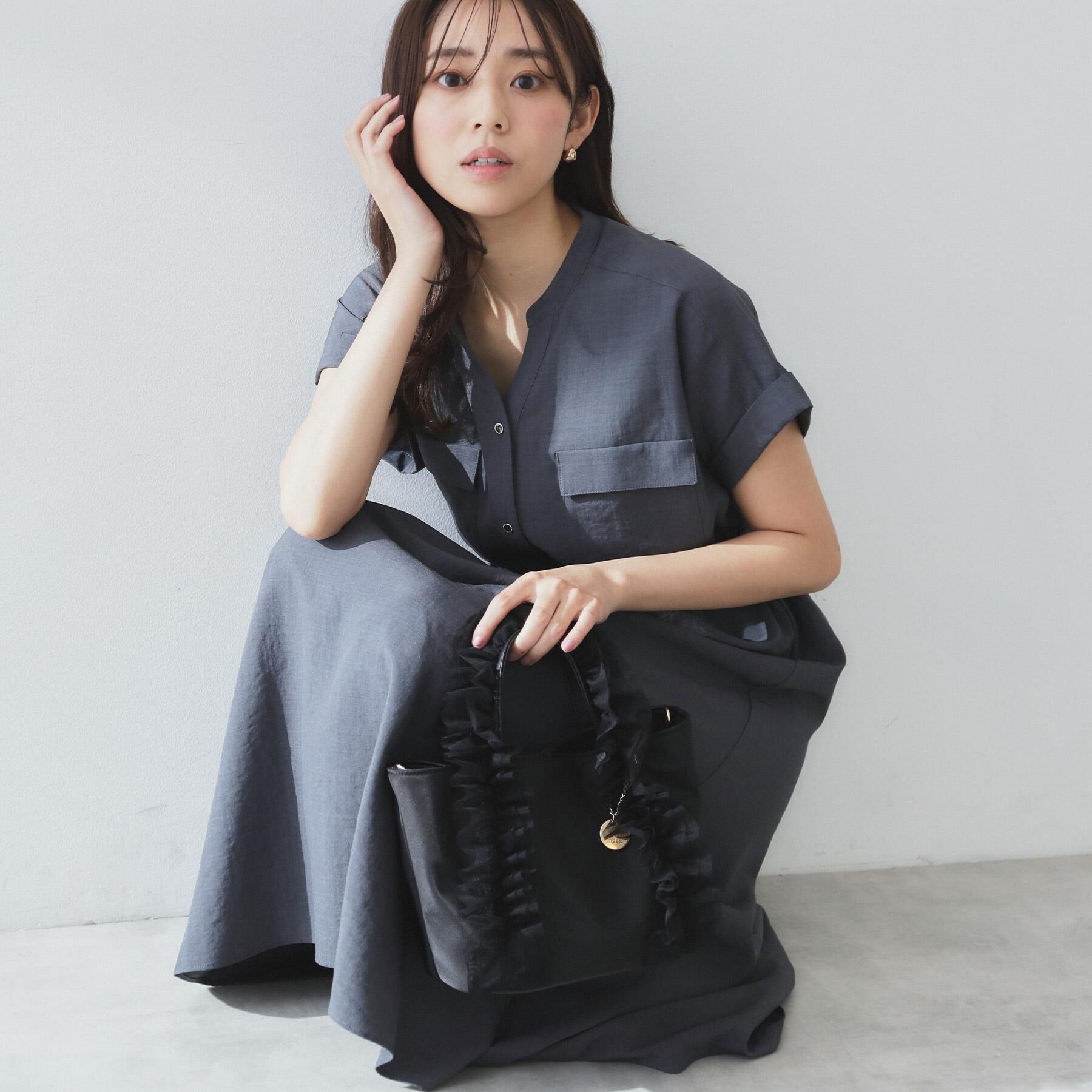 index「《7色展開／XS-LLサイズ》ダブルポケットスキッパーシャツワンピース【吸水速乾／防シワ／イージーア」|ワンピース|