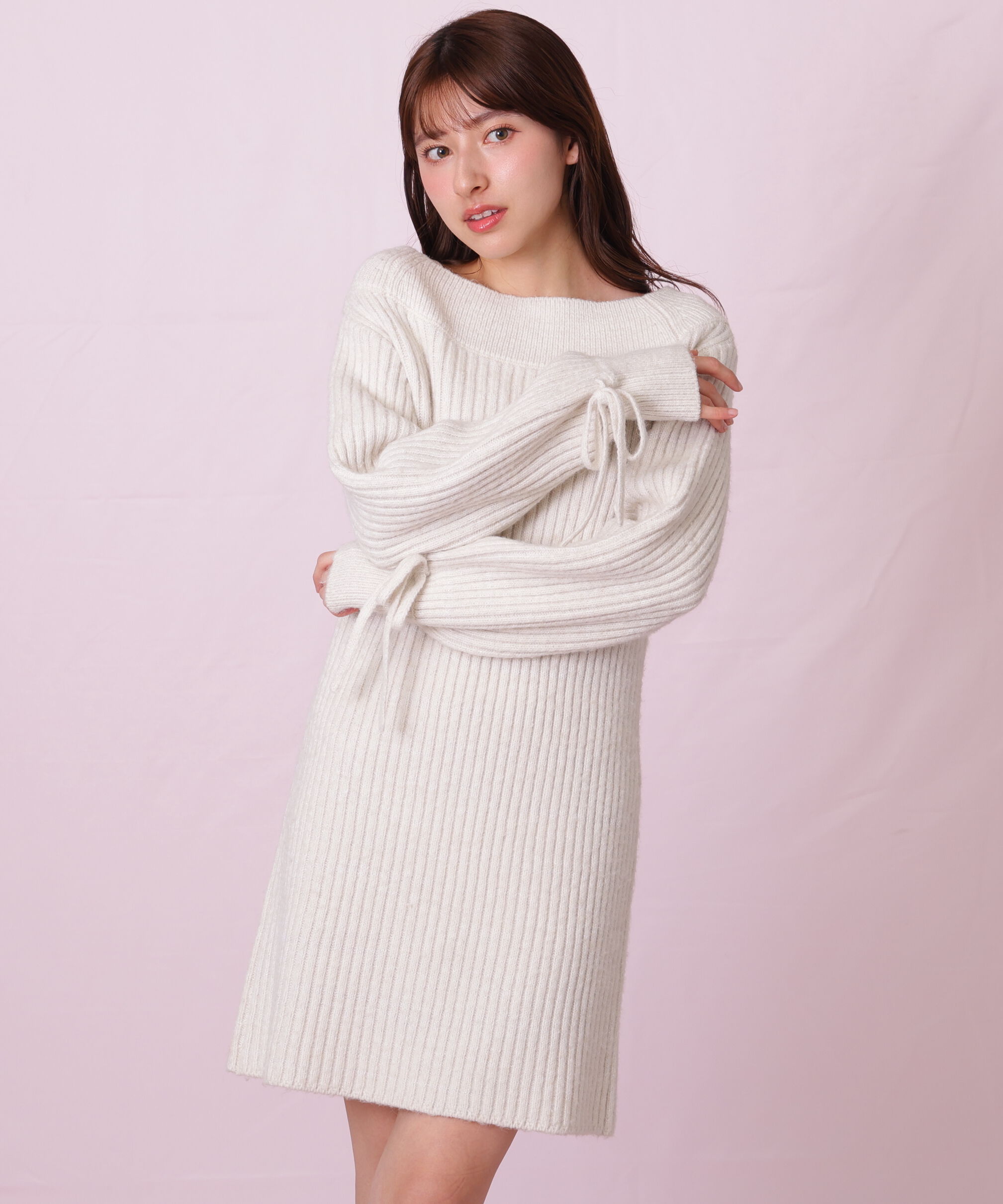  「袖リボンニットワンピース」|ワンピース|エクリュ