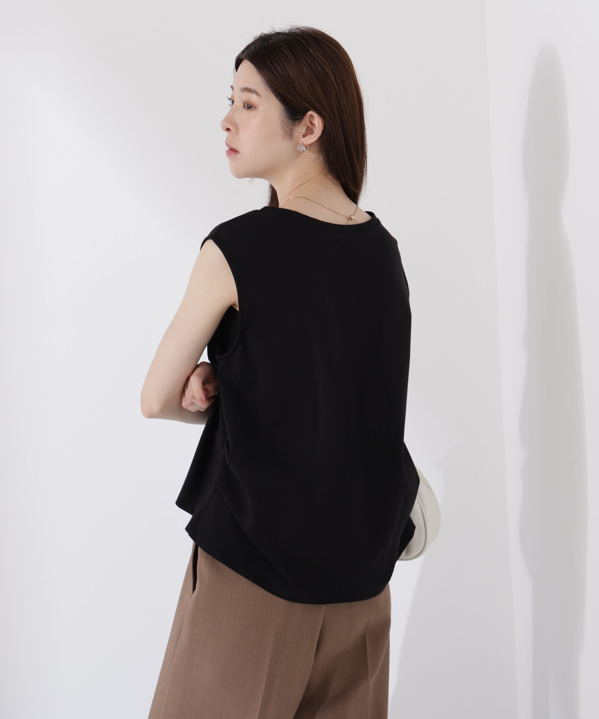 PROPORTION BODY DRESSING「＜ウォッシャブル＞Vネックフォルムカットソー」|Tシャツ・カットソー|