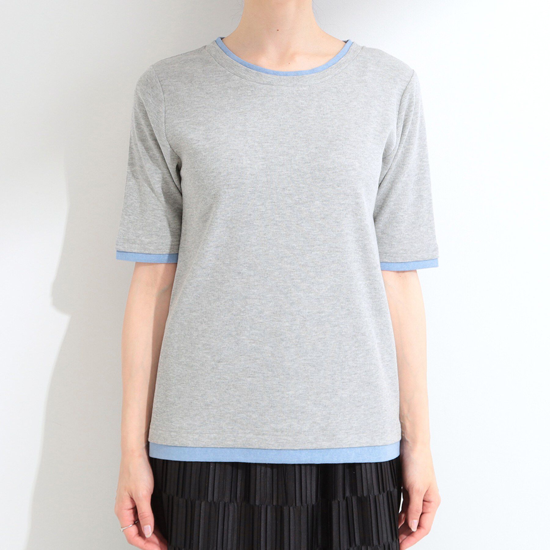 SHOO･LA･RUE「【S-LL/洗濯機可】二の腕隠れる 配色レイヤード風 5分袖Tシャツ」|Tシャツ・カットソー|