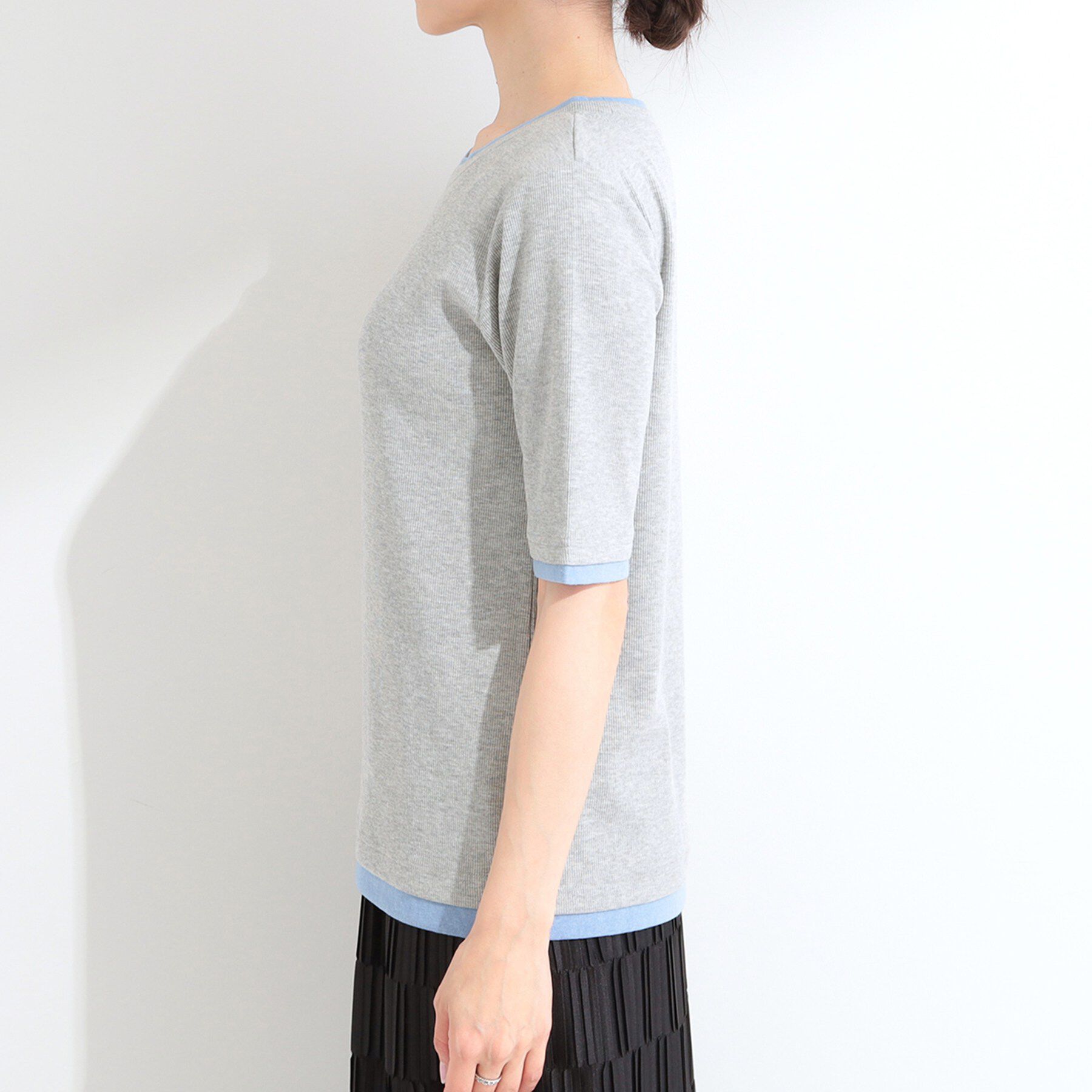 SHOO･LA･RUE「【S-LL/洗濯機可】二の腕隠れる 配色レイヤード風 5分袖Tシャツ」|Tシャツ・カットソー|