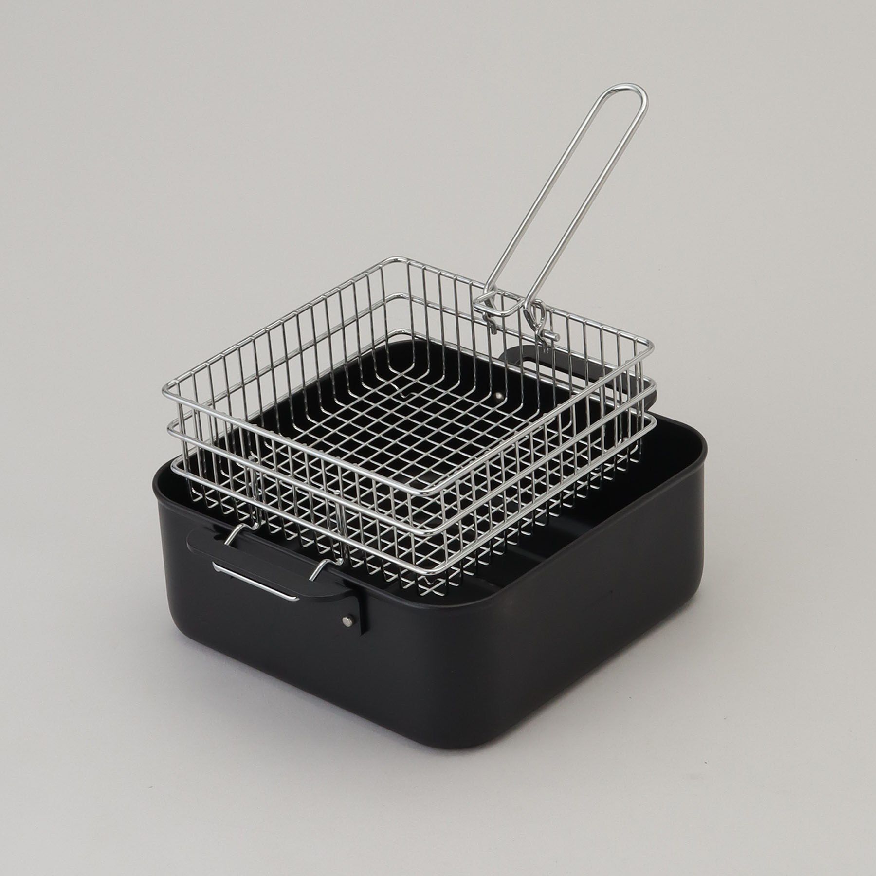 212 KITCHEN STORE「鉄製正方型揚げ鍋20&times;20cm フライヤー付」|食器・キッチングッズ|