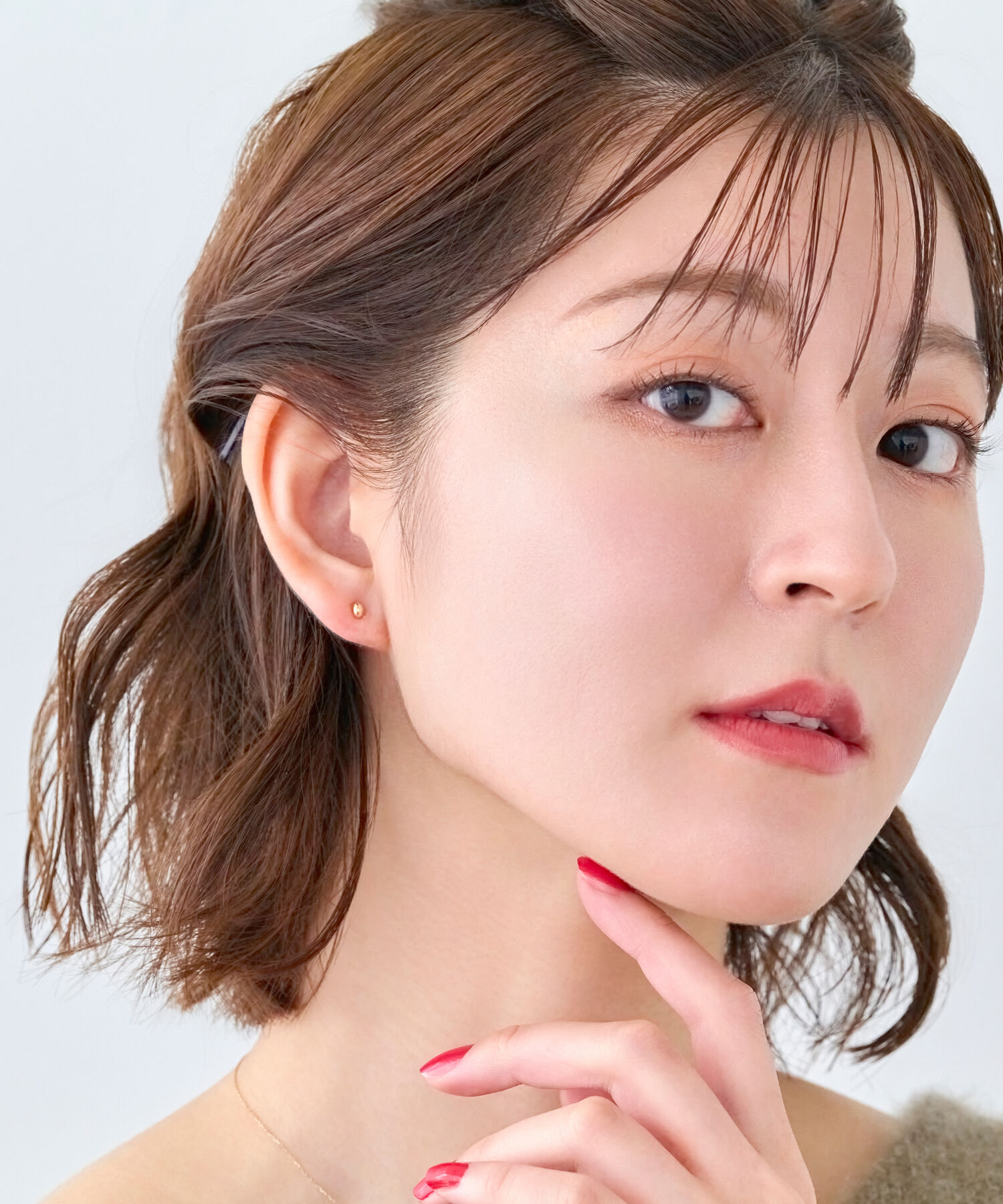 Phoebe「【K10】プチオーバルピアス(片耳)/BOX付き」|ピアス|