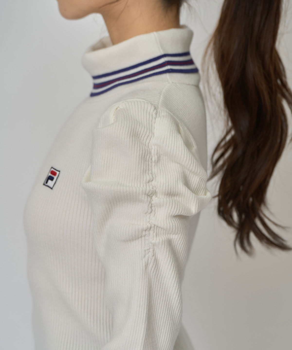REDYAZEL「［FILA&times;REDYAZEL］ラインタートルニットプルオーバー」|ニット・セーター|