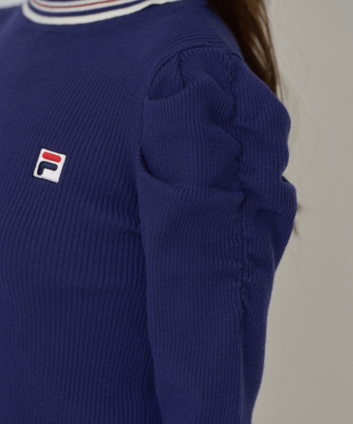 REDYAZEL「［FILA&times;REDYAZEL］ラインタートルニットプルオーバー」|ニット・セーター|